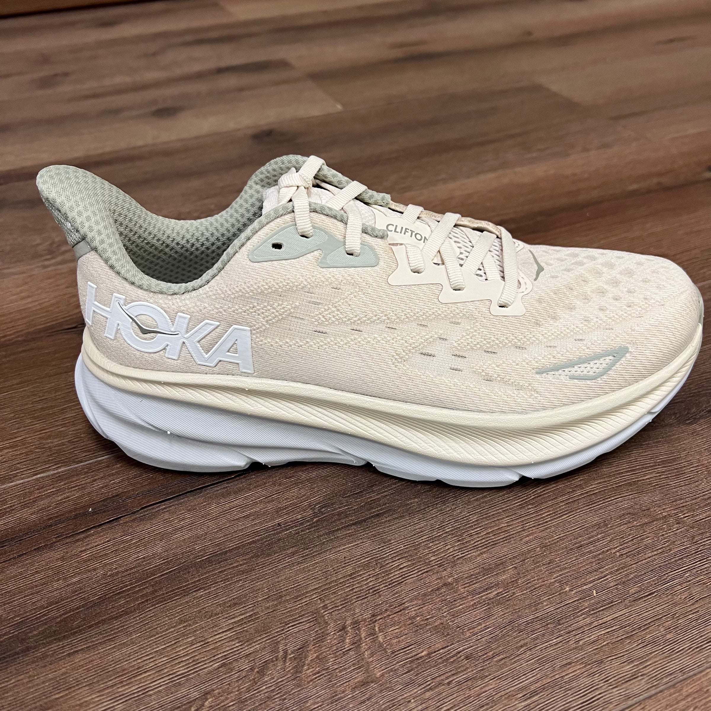 Hoka - Men