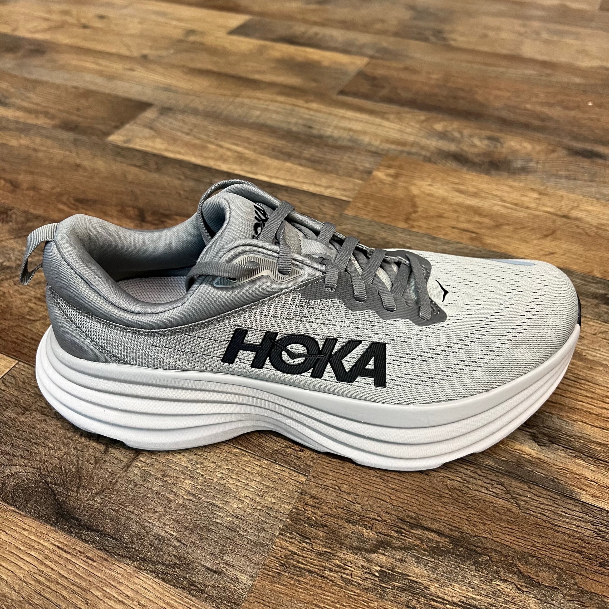 Hoka - Men's - Bondi 8 - WIDE - Sharkskin/Harbor Mist - 1127953 SHMS