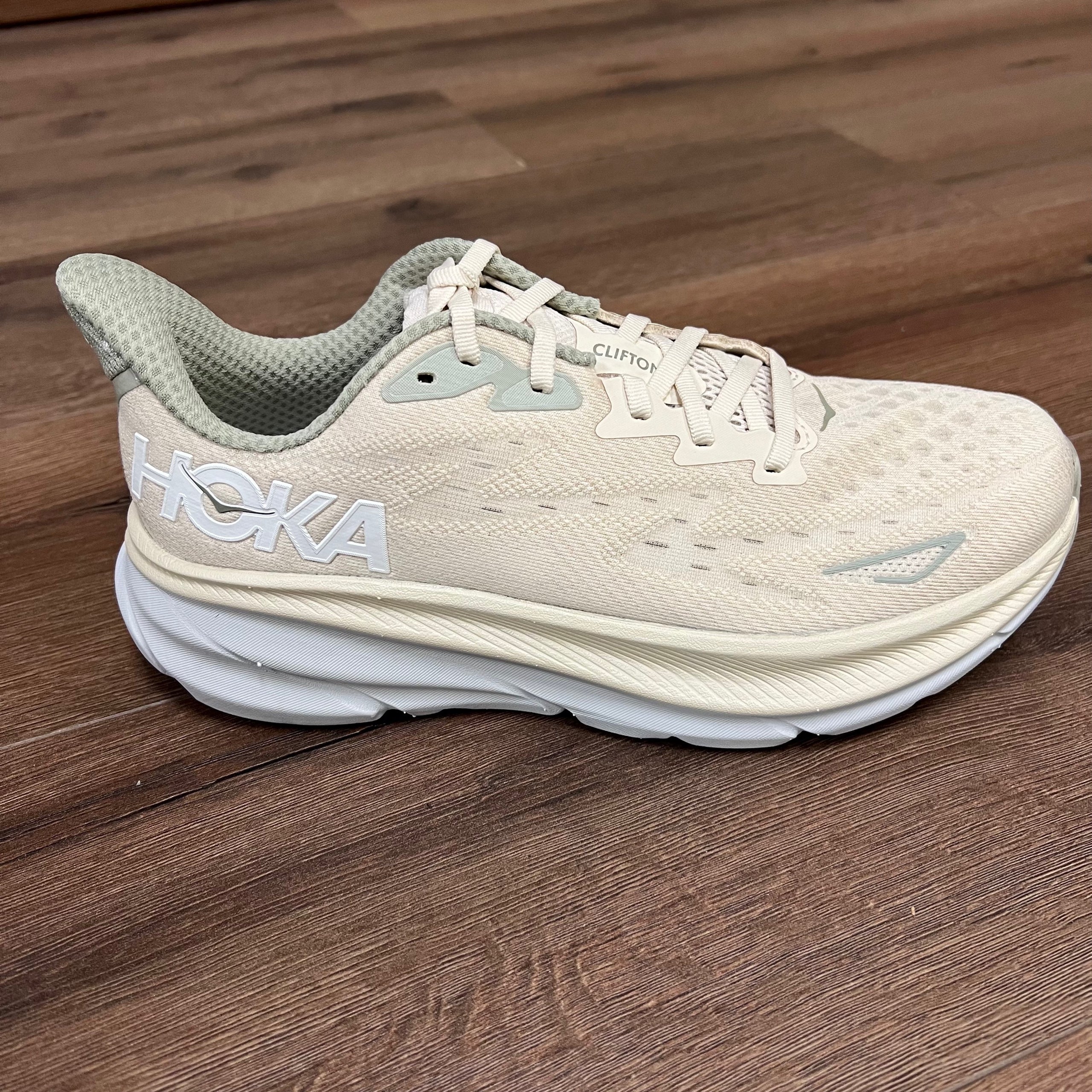 Hoka - Men