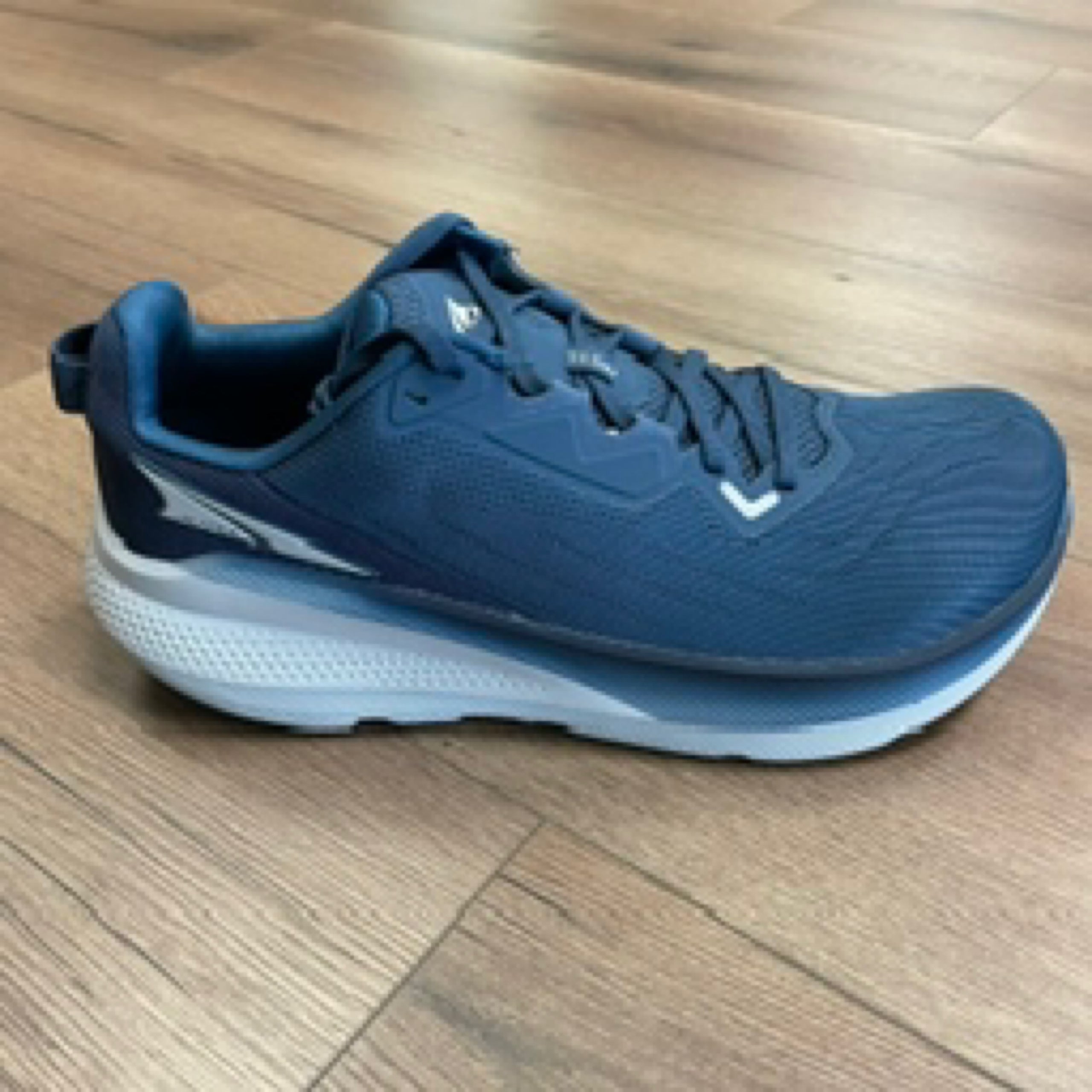 Altra Men s FWD Via Navy AL0A85PN445